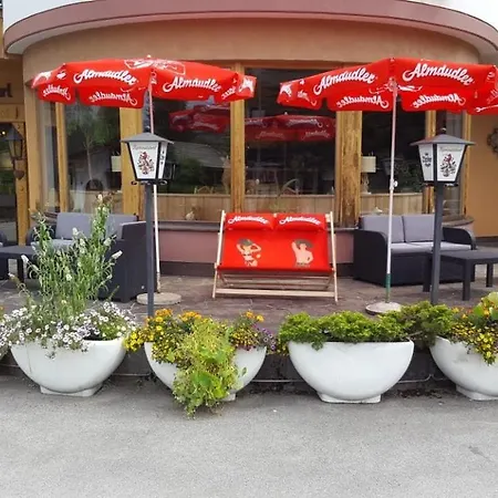 Raffl's Лойташ