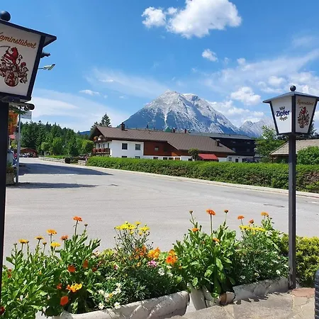 Raffl's Лойташ